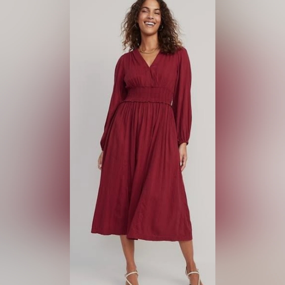 Old Navy Dresses & Skirts - Old Navy Midi Dress, Large
